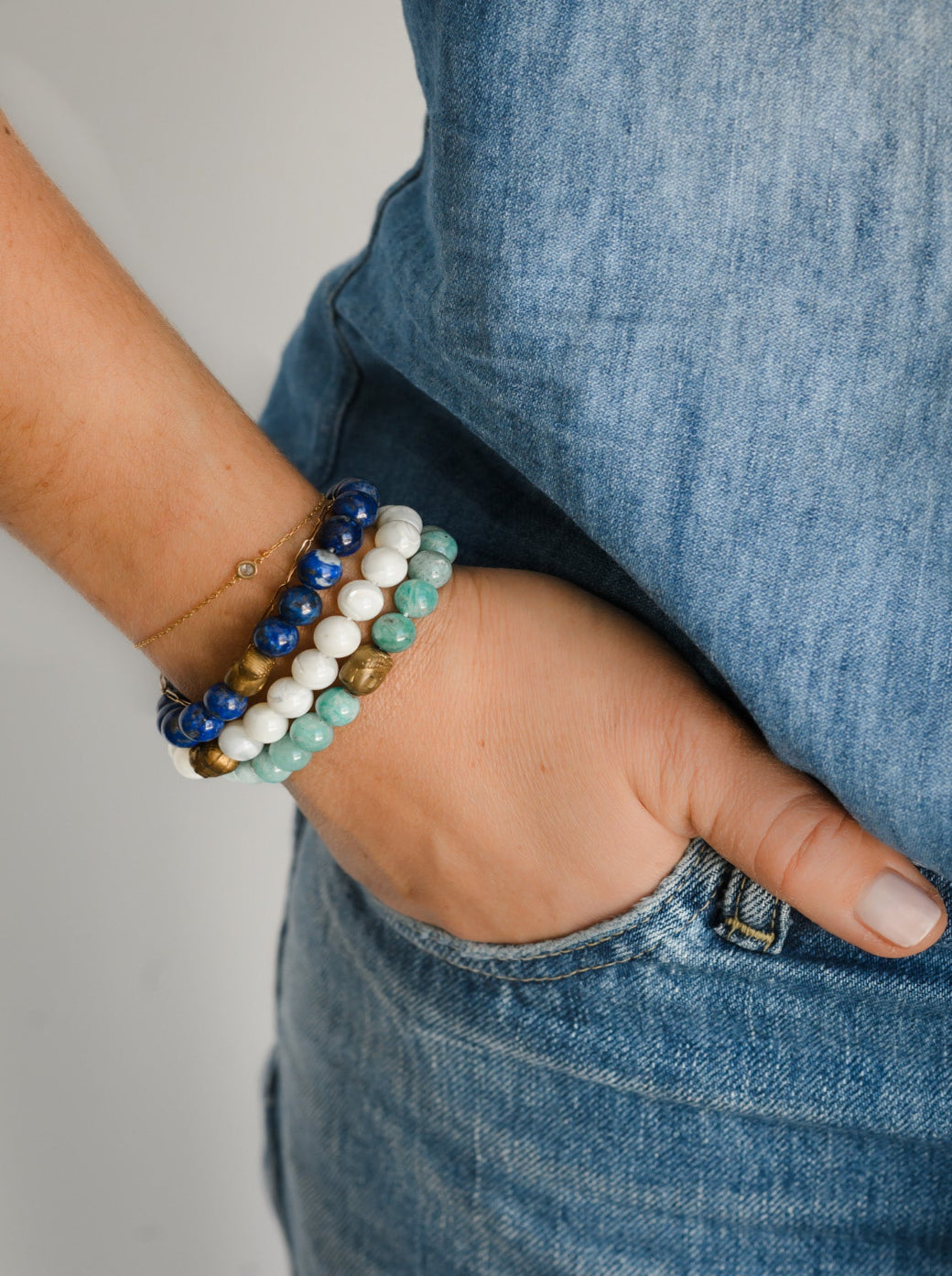 mother of pearl gemstone bracelet | handmade in boulder, colorado | radiant malas